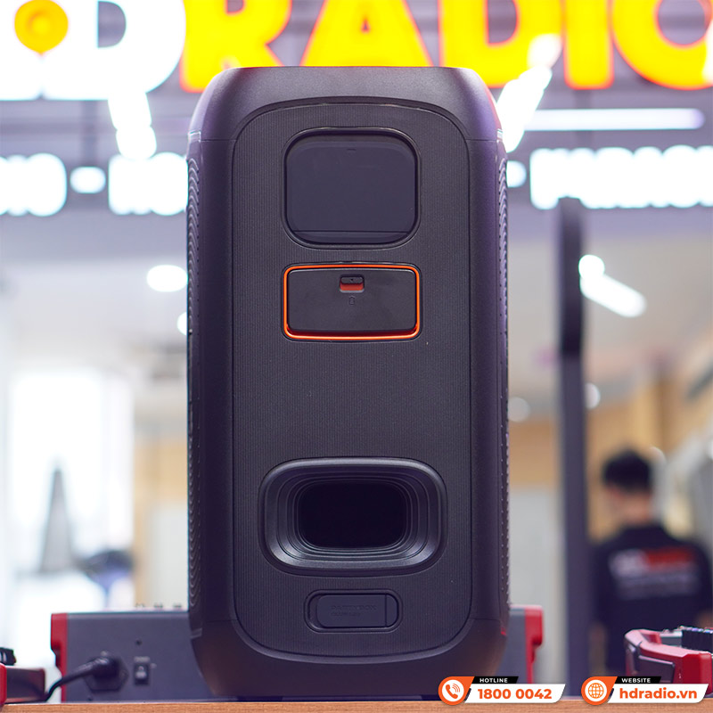 Loa JBL PartyBox Club 120, Pin 12 Giờ, Công Suất 160W, LED Đẹp, AUX, Micro, Bluetooth 5.3, IPX4, AI Sound Boost, Auracast, App JBL Partybox-8