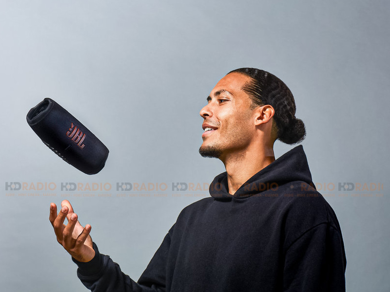 Loa bluetooth di động JBL Charge 5