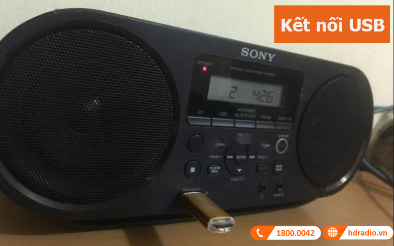 loa + đầu CD Sony Boombox ZS-RS60BT kết nối USB