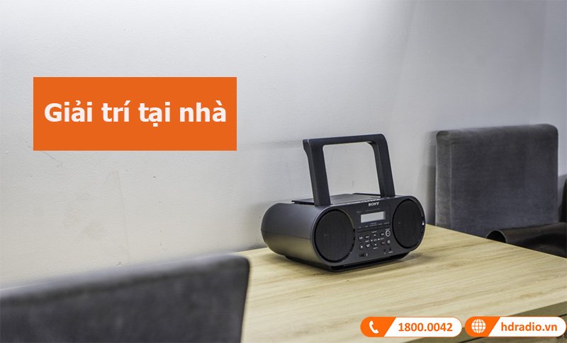 loa + đầu CD Sony Boombox ZS-RS60BT giải trí tại nhà