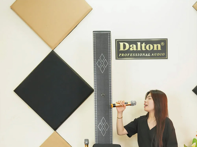 Loa Dalton LA8-S118 & LA8-F605