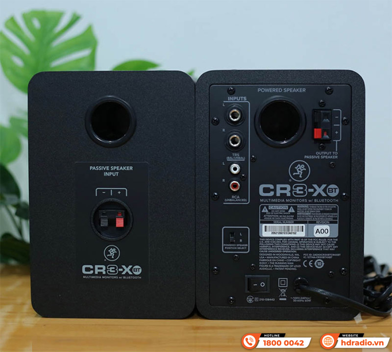 Loa kiểm âm Mackie CR3-XBT
