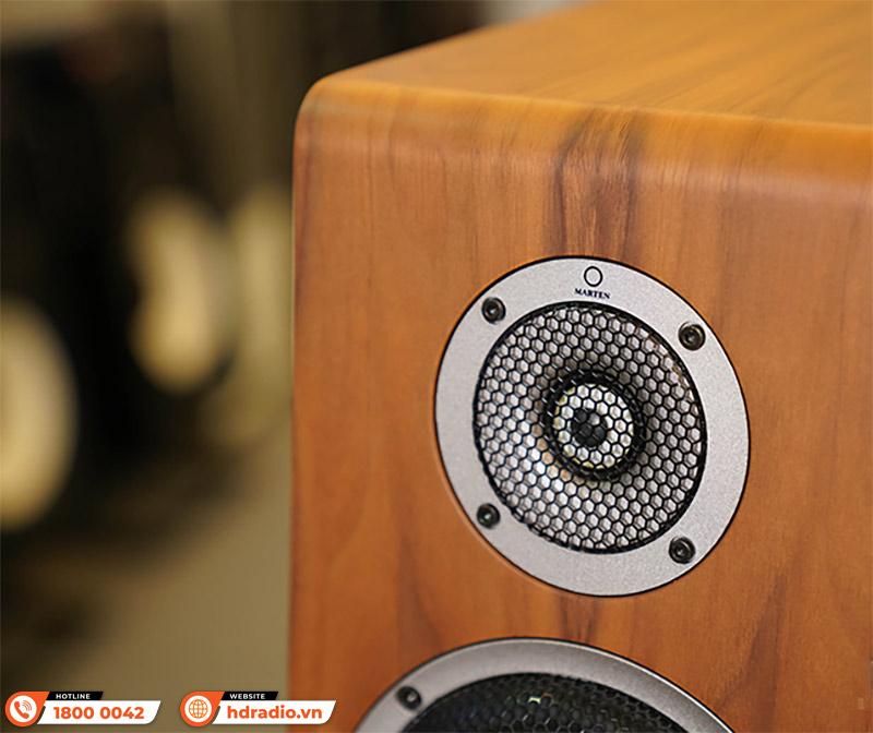 Loa Marten Oscar Trio