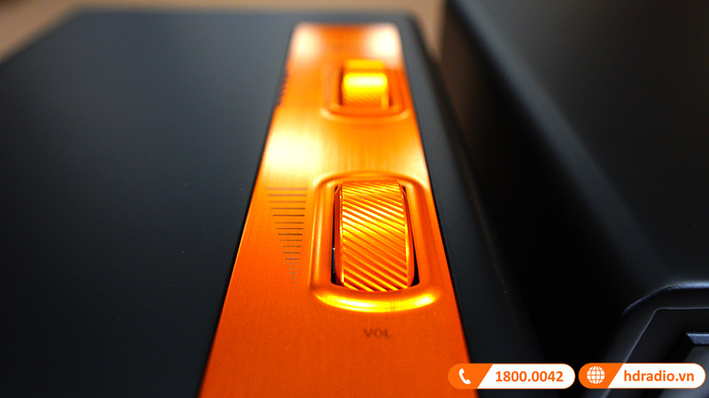 Núm điều chỉnh loa Klipsch The Fives McLaren Edition