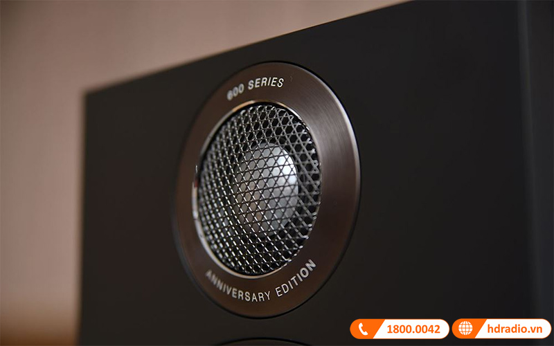 Loa B&W 607 S2 Anniversary Edition