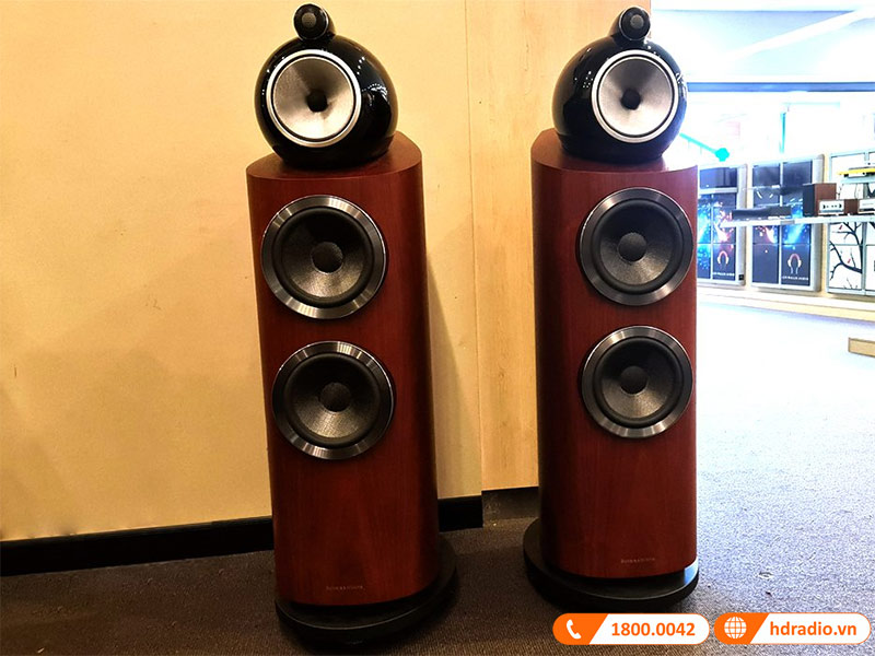 Loa B&W 802 D3 rosenut