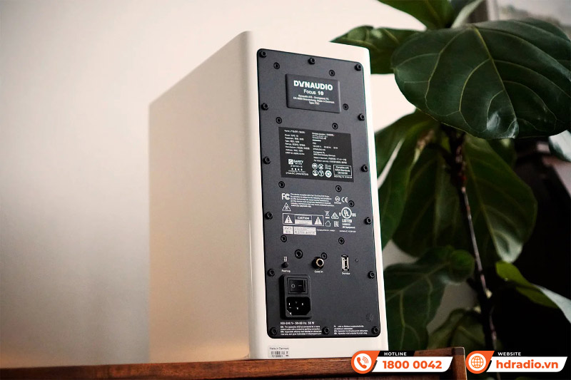 Loa Dynaudio Focus 10