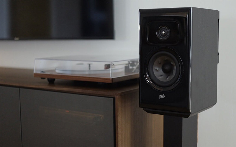 Loa bookshelf Polk Audio Legend L200
