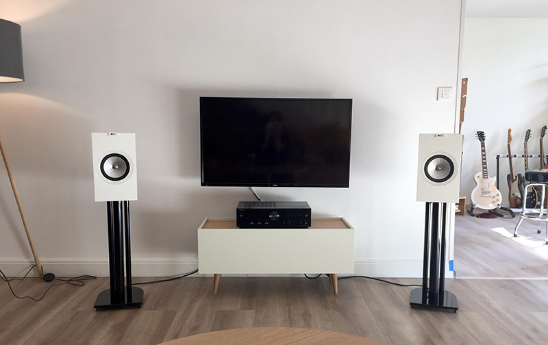 Loa Bookshelf KEF Q350