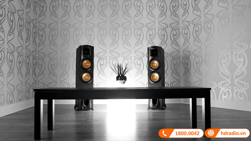 Ung dung loa Klipsch Synergy Black Label F200