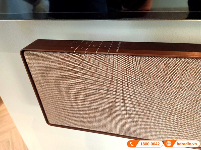 Nút điều chỉnh loa soundbar B&O Beosound Stage Bronze