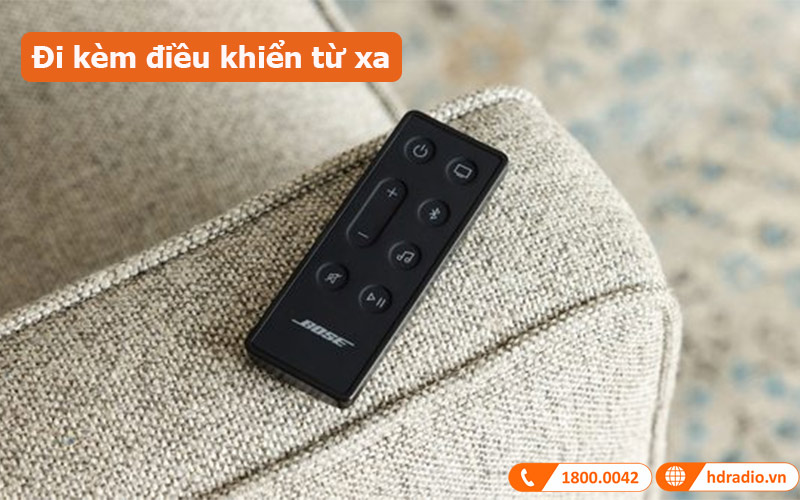 Loa Bose Smart Soundbar 600 đi kèm điều khiển từ xa