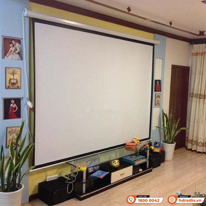 Màn chiếu điện Dalite