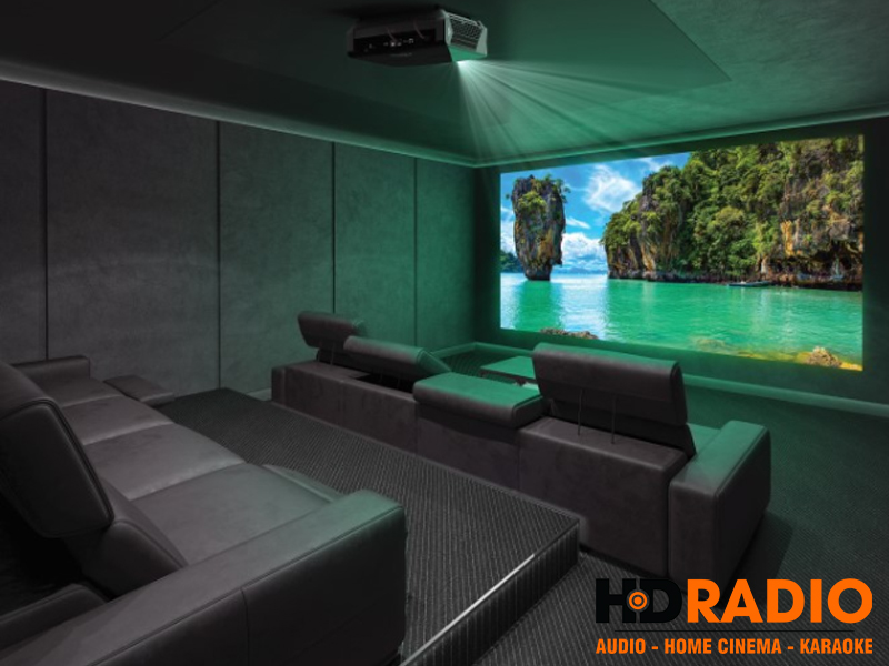 máy chiếu hiện đại 4K Optoma UHZ65