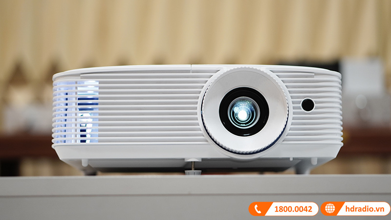 ảnh thực tế máy chiếu Optoma HD30HDR