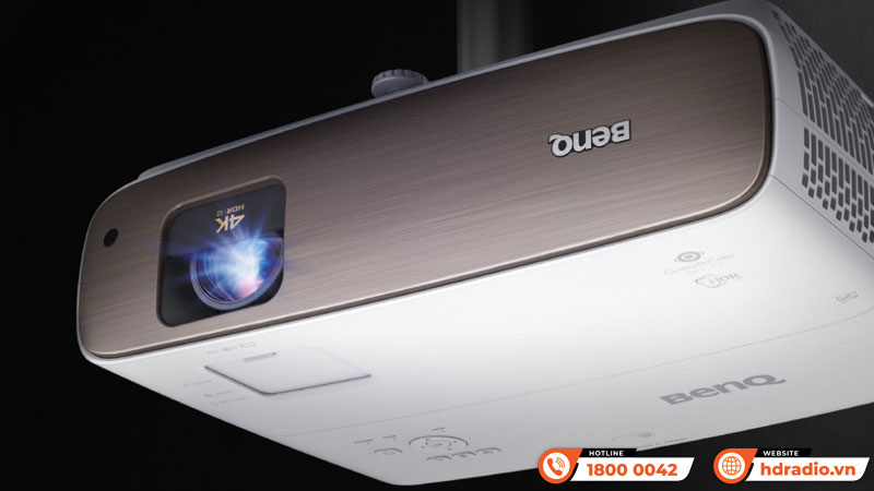 Máy chiếu 4K BenQ W2710i