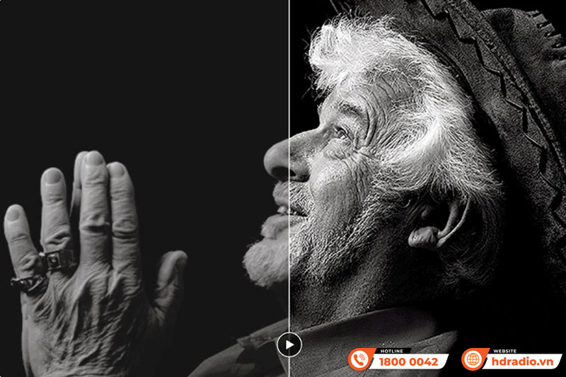 Máy chiếu 4K LG HU710PB