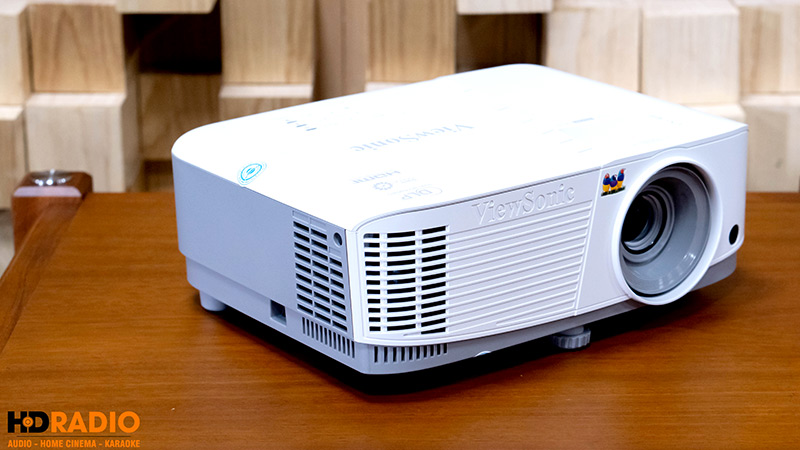 anh thuc te 3 may chieu viewsonic pa503xb