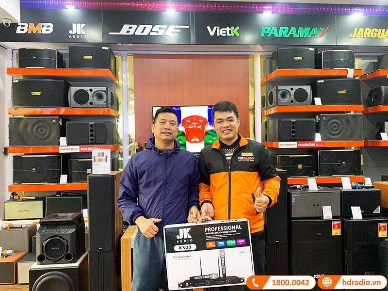 Khách hàng mua micro JKaudio K300