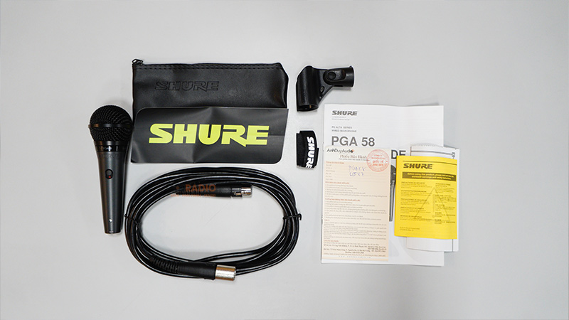 Mic PGA58 và phụ kiện kèm theo