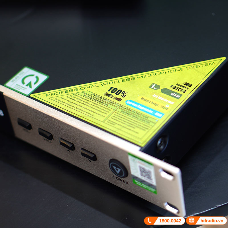 Micro không dây VinaKTV S500 Plus, Cảm Biến Tự Ngắt, Có Khả Năng Dò Sóng Sạch-7