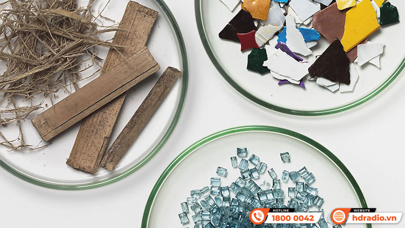 Micro không dây Sony ULTMIC1