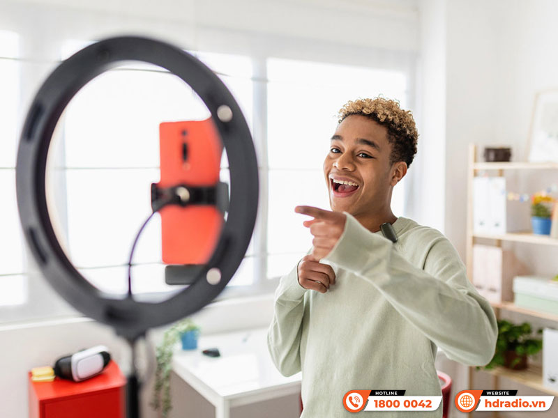 Âm thanh Micro JBL Quantum Stream Wireless Âm thanh Micro JBL Quantum Stream Wireless