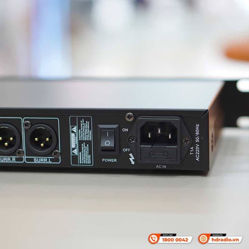 Vang số AM 9800 Pro, Chống Hú, Echo Reverb, Cổng Quang, ARC-12