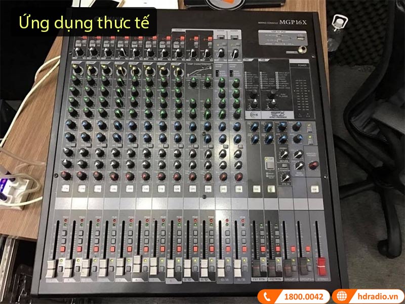 Bàn Mixer Yamaha MGP16X