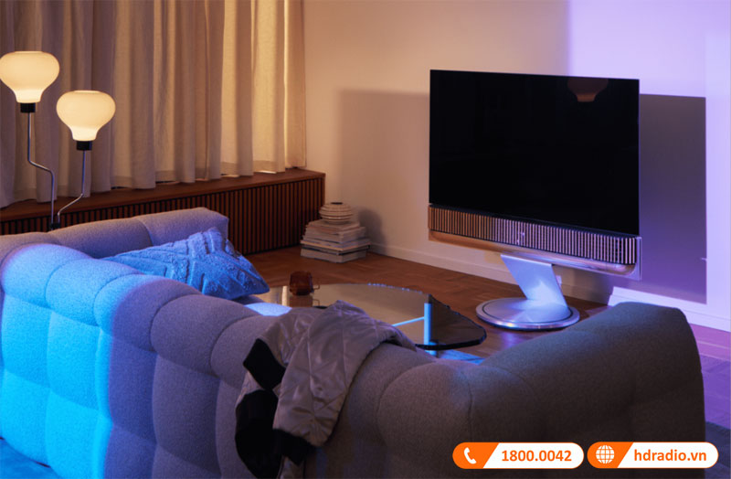 Chan loa dat san Beosound Theaatre