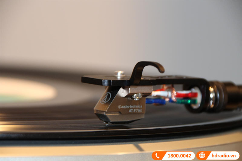 su dung cau truc nam cham kep