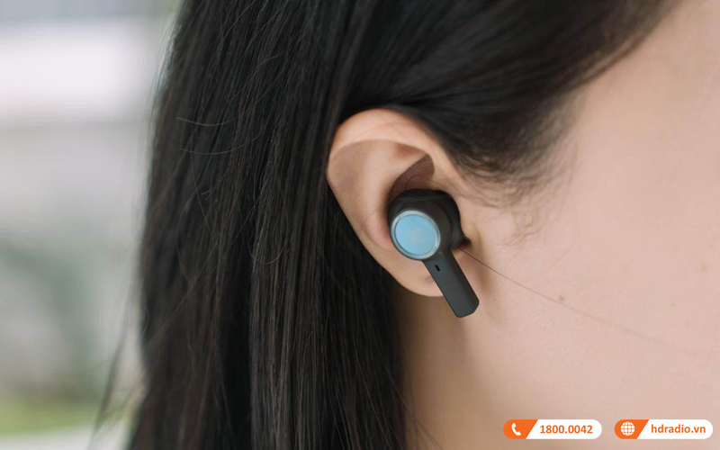 Tai nghe B&O Beoplay EX điều khiển mượt mà
