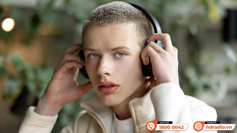 Tai nghe Edifier W830NB