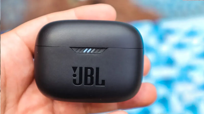 Hộp Sạc Tai Nghe JBL Tune 230NC