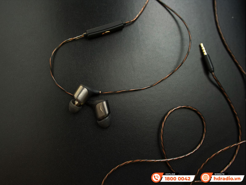 Tai nghe Klipsch XR8i