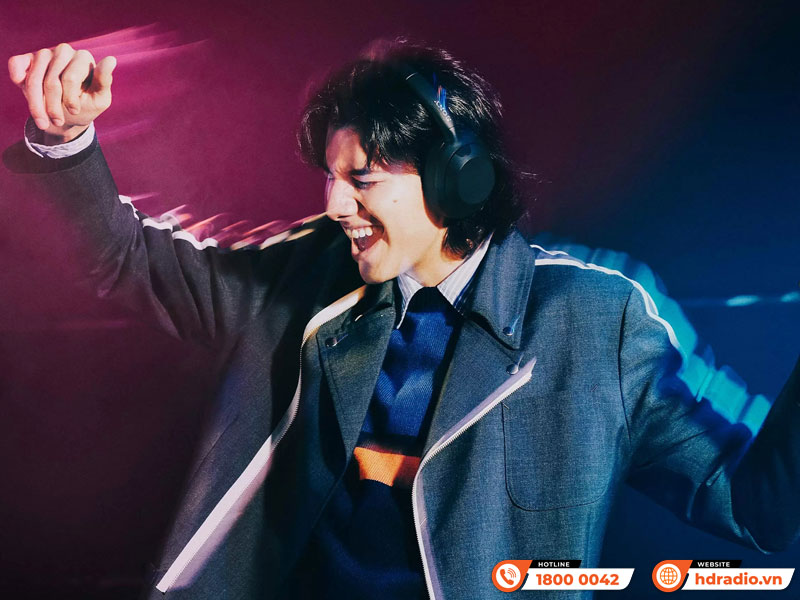 Âm tự nhiên Tai nghe Sony ULT Wear