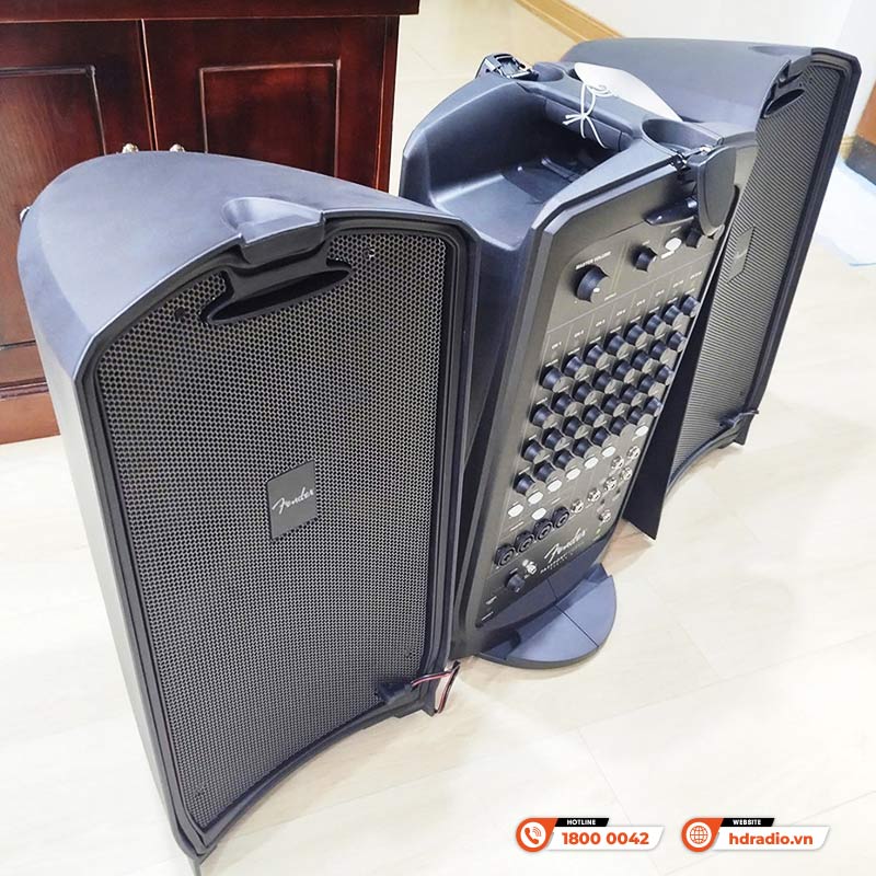 Giao lắp bộ Loa Fender Passport Venue Series 2 trị giá hơn 32 triệu đồng cho chị Jennifer Lê ở Tây Hồ, Hà Nội