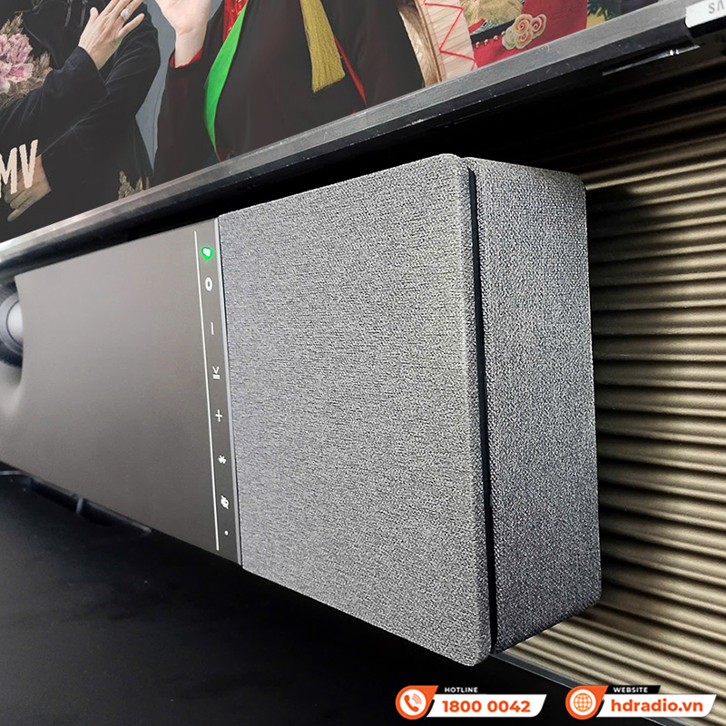 Lắp đặt Loa Soundbar Devialet Dione đẳng cấp trị giá hơn 61 triệu đồng cho chị Trang ở Tây Hồ, Hà Nội