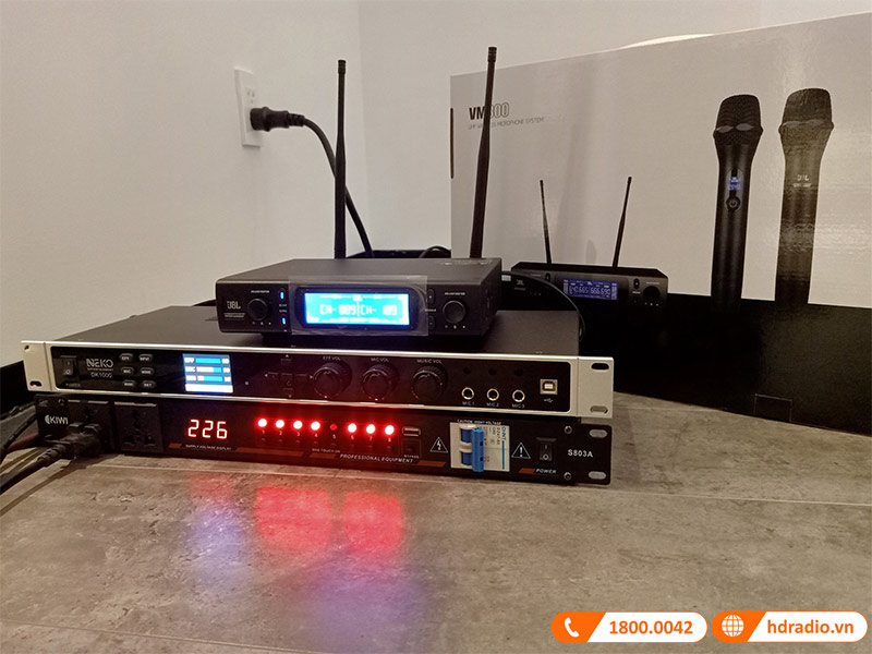 Dan karaoke gia dinh anh Bien