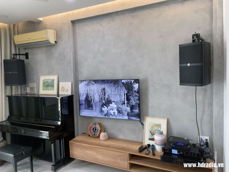 Ảnh công trình thực tế có sử dụng micro JBL VM300