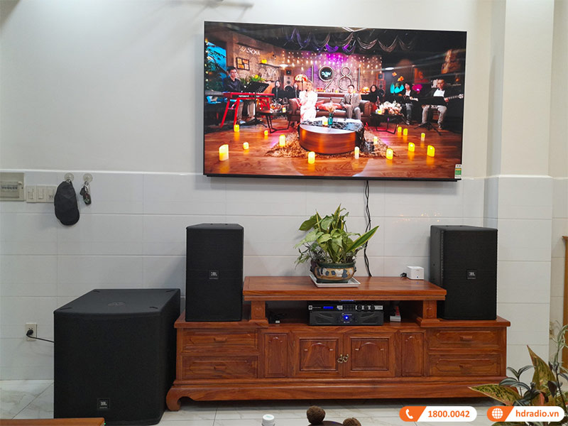 Dan karaoke gia dinh anh Hai