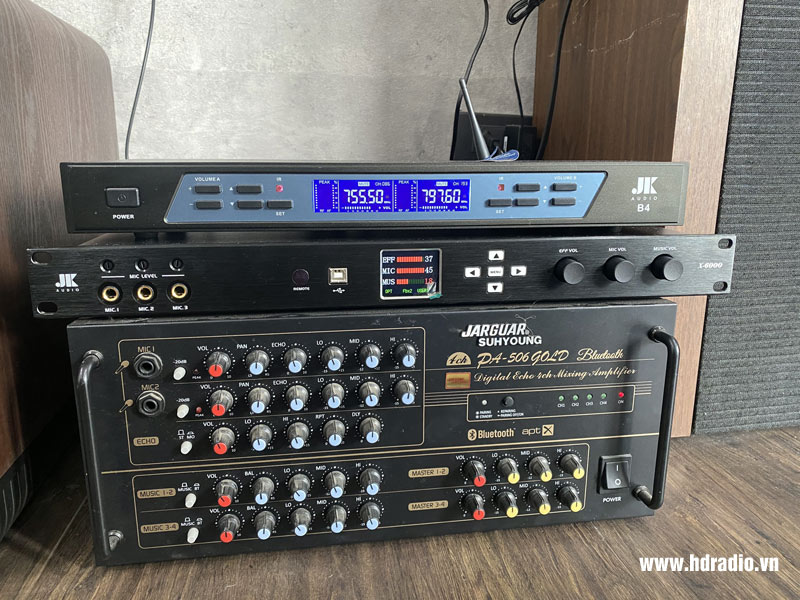 nang-cap-dan-karaoke-anh-hien-o-time-city-hn3