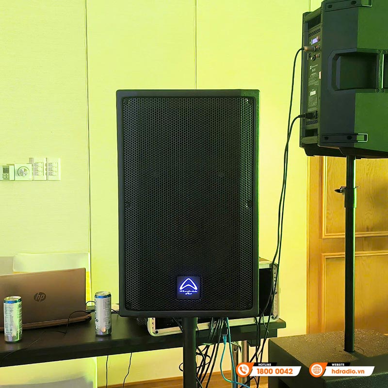 Dàn âm thanh sân khấu biểu diễn của anh Hưng ở Quận 3, TP.Hồ Chí Minh Dàn âm thanh sân khấu biểu diễn của anh Hưng ở Quận 3, TP.Hồ Chí Minh