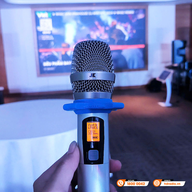 Dàn âm thanh sân khấu biểu diễn của anh Hưng ở Quận 3, TP.Hồ Chí Minh Dàn âm thanh sân khấu biểu diễn của anh Hưng ở Quận 3, TP.Hồ Chí Minh