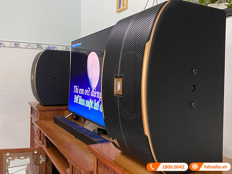 Dàn karaoke của anh Hương ở Thủ Đức, Hồ Chí Minh