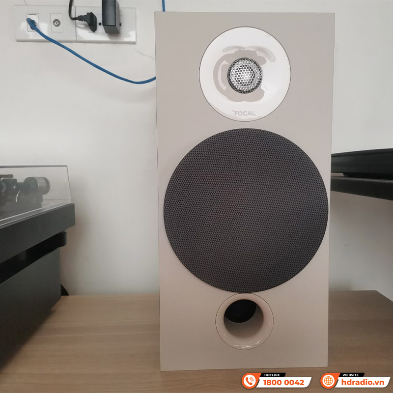 Dàn nghe nhạc Focal, Cambridge NN88 (Focal Chora 806, Cambridge AXR100)-4