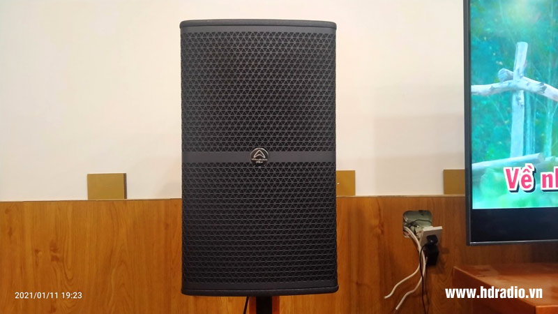 anh-khuyen-o-tan-phu-ho-chi-minh3