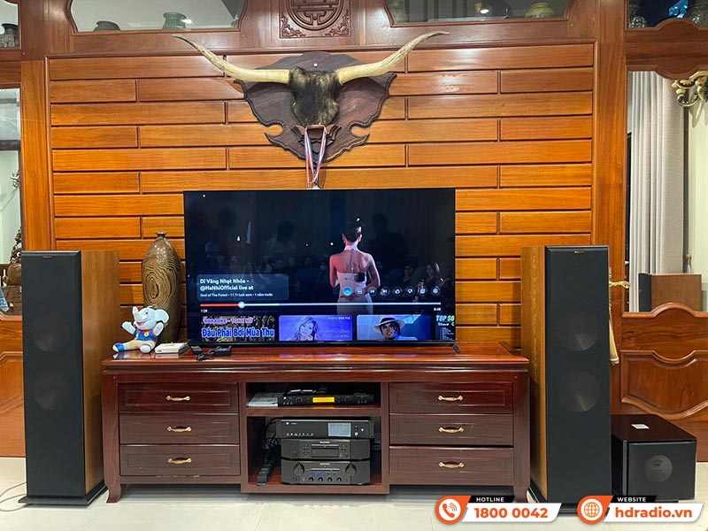 Dàn nghe nhạc và hát karaoke của anh Kiên ở Quận Long Biên, Hà Nội