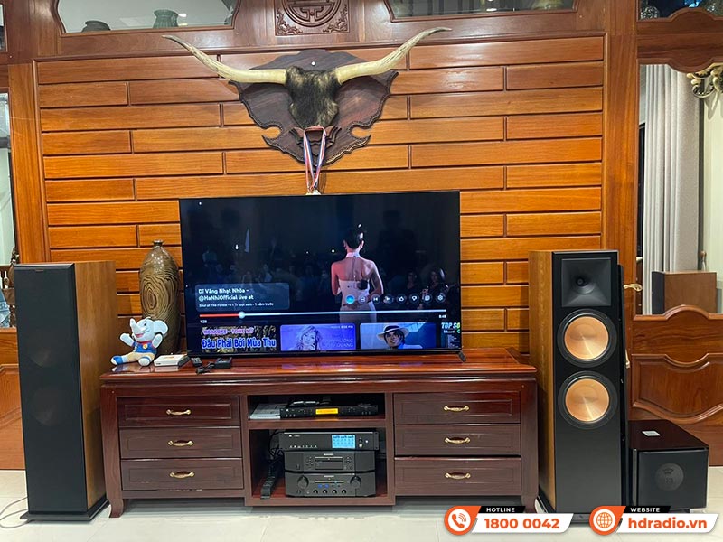 Dàn nghe nhạc và hát karaoke của anh Kiên ở Quận Long Biên, Hà Nội