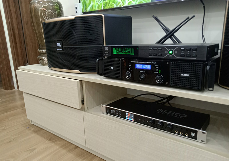 lắp đặt dàn karaoke HK24 cho anh Lâm ở Hoàng Mai, Hà Nội